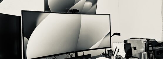 Dell U4021QW